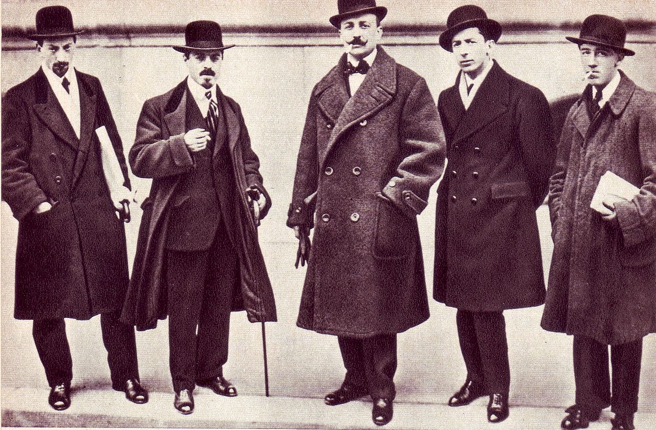 Russolo, Carrà, Marinetti, Boccioni e Severini a Parigi per l'inaugurazione della prima mostra del 1912